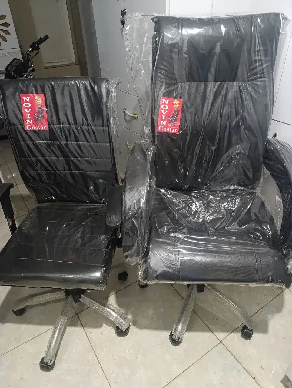 گردان راحتی کلاف سنگین با کف فوم|مبلمان اداری|تبریز, |دیوار