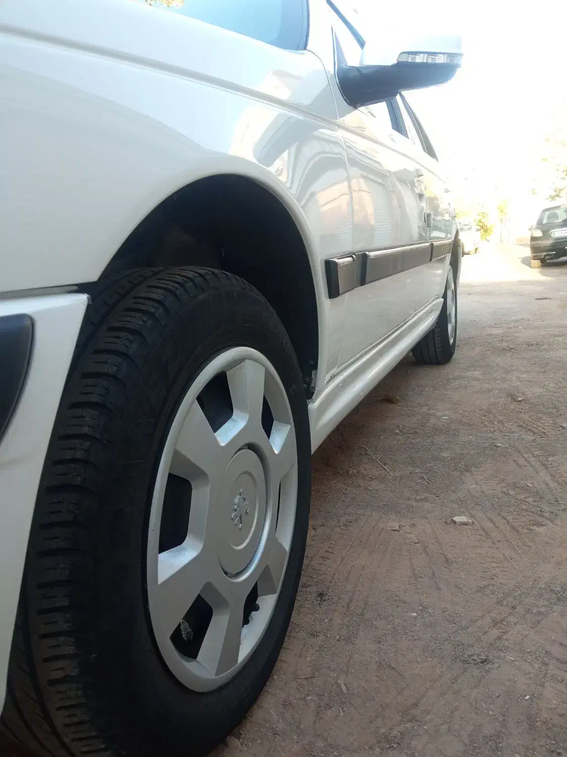 پارس سال 1402 استثنایی|خودرو سواری و وانت|تربت جام, فاز ۳ فرهنگیان|دیوار