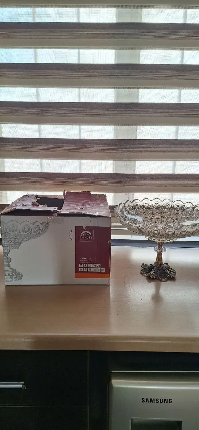 تعدادی لوازم پذیرایی و آشپزخانه نو|ظروف سرو و پذیرایی|تهران, امامت|دیوار