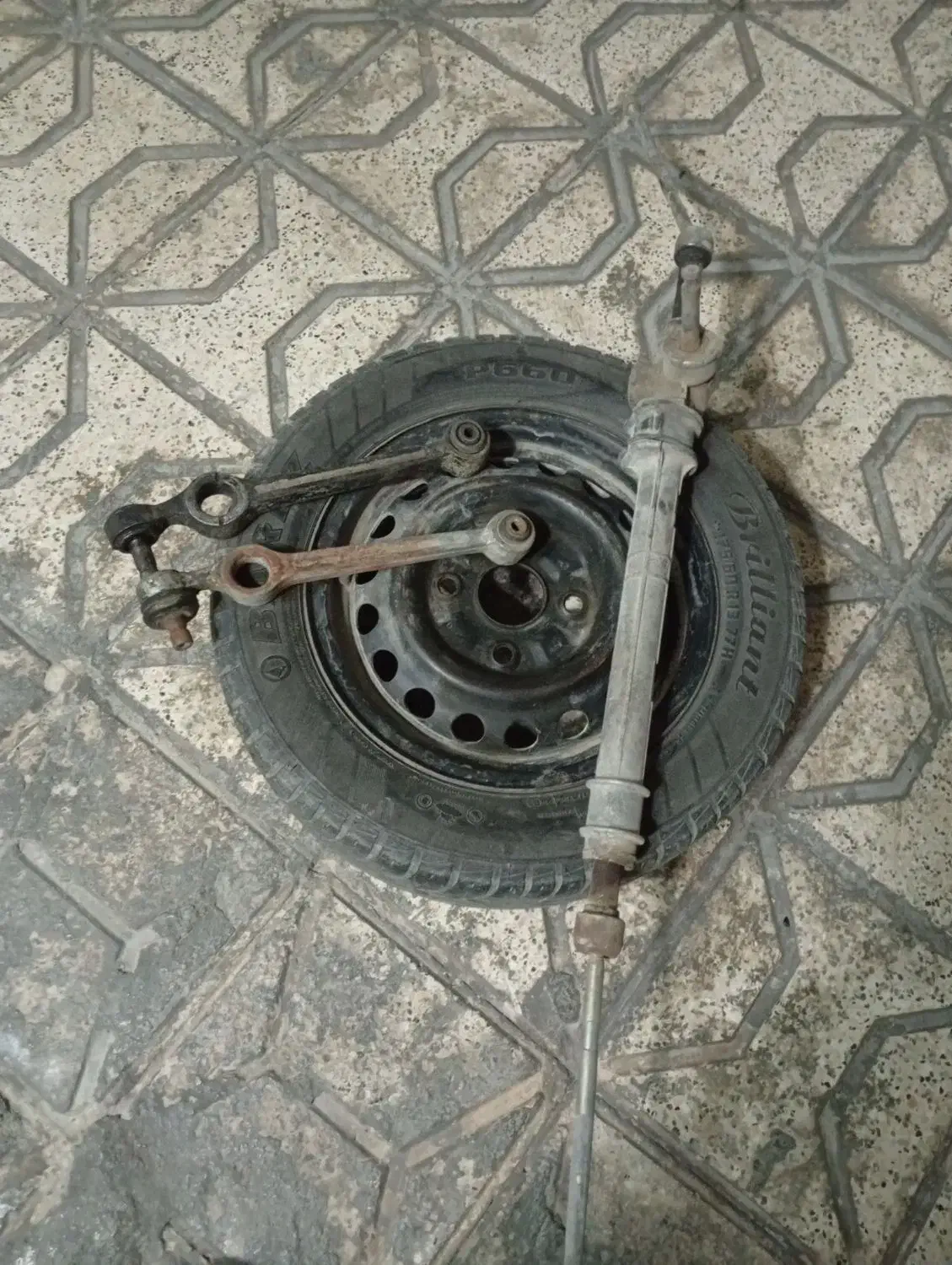 جعبه فرمان . لاستیک.سیبک طبق|قطعات یدکی و لوازم جانبی|مشهد, سیس‌آباد|دیوار