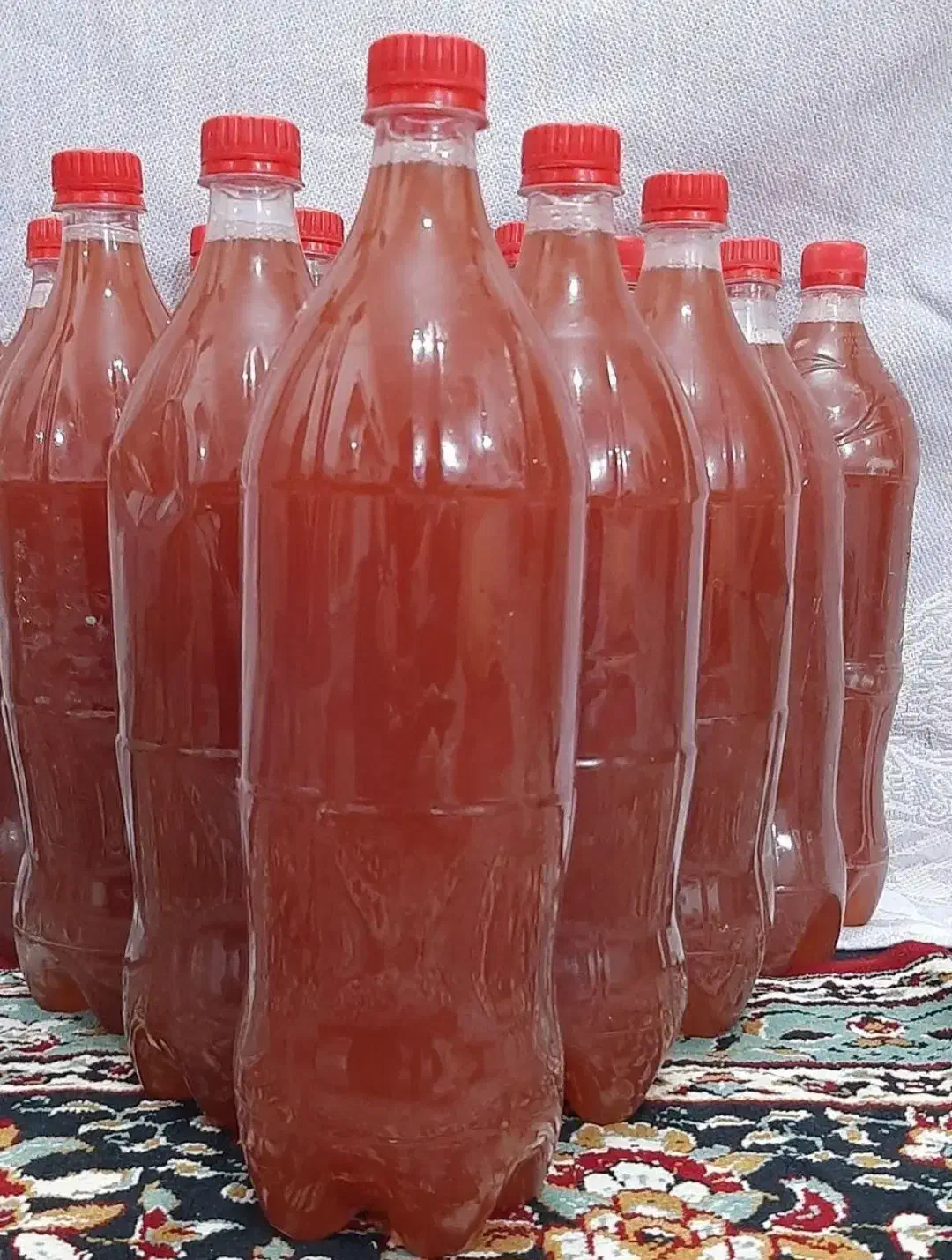 گلاب دوآتیشه و عرقیات خانگی وآبغوره عسگری|خوردنی و آشامیدنی|تربتحیدریه, ۴۵ متری|دیوار