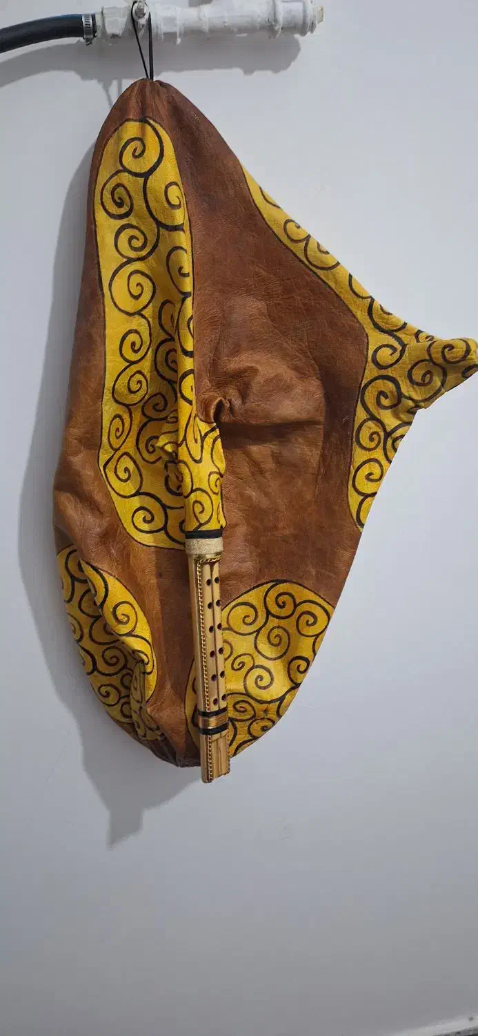 نی انبان|سازهای سنتی|گرمسار, |دیوار