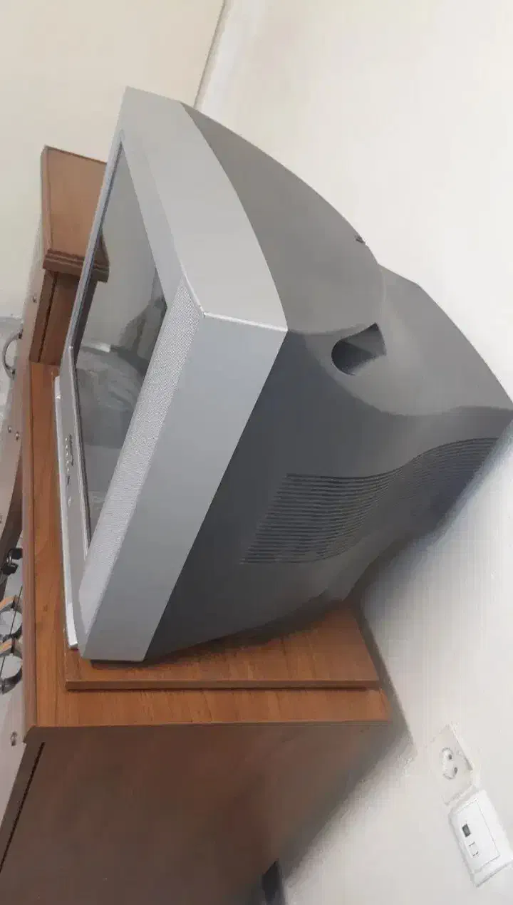 تلویزیون صنام وشهاب|تلویزیون و پروژکتور|آستارا, |دیوار