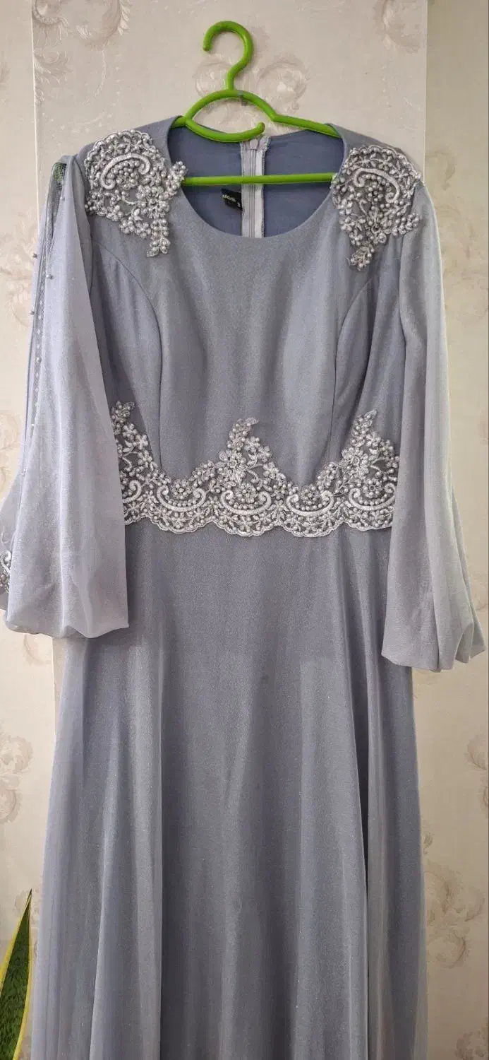 لباس|لباس|قرچک, میرزائی شمالی|دیوار