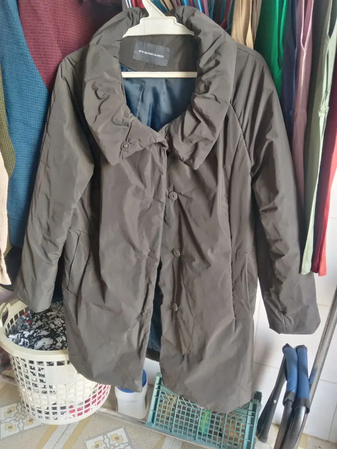 کاپشن|لباس|شیراز, امام حسین|دیوار