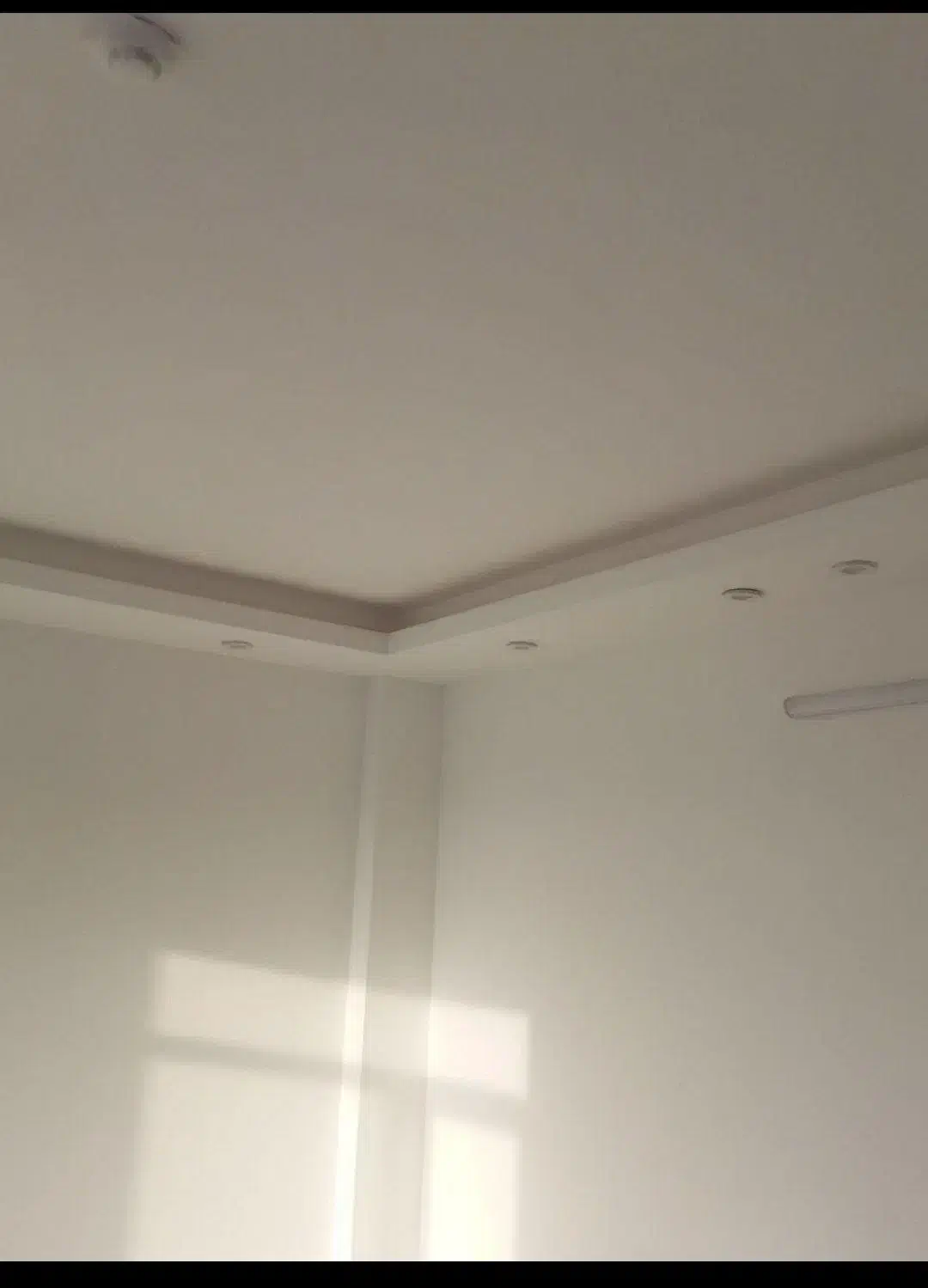 رنگ آمیزی ساختمان ودرب پنجره|خدمات پیشه و مهارت|زابل, |دیوار