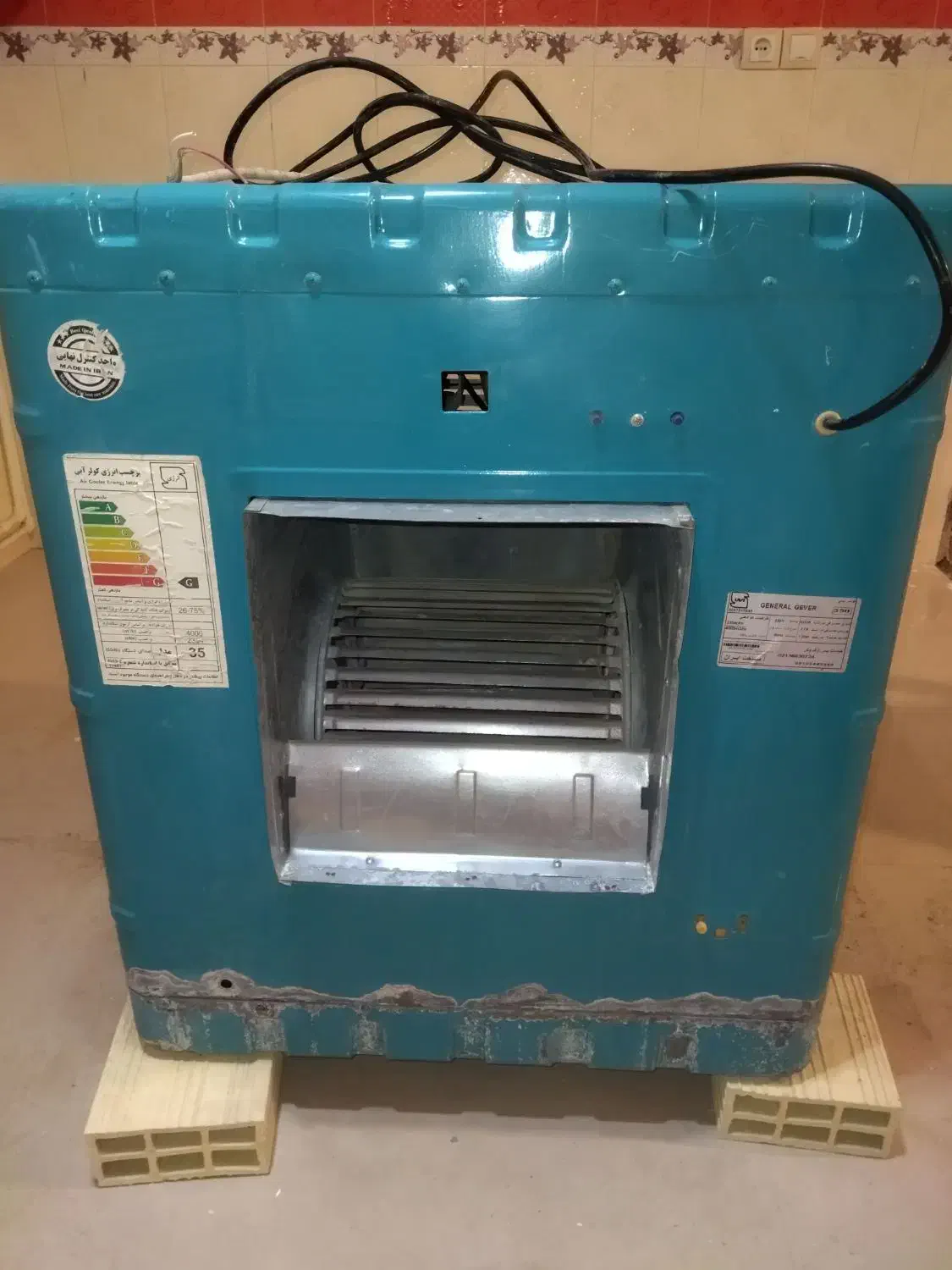 کولر|کولر آبی|تاکستان, |دیوار