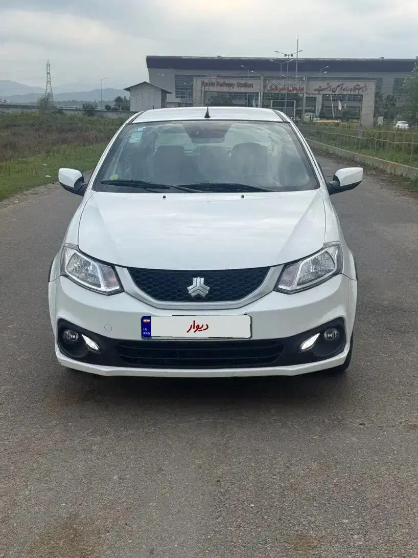 ساینا اس|خودرو سواری و وانت|رشت, نیروی دریایی|دیوار