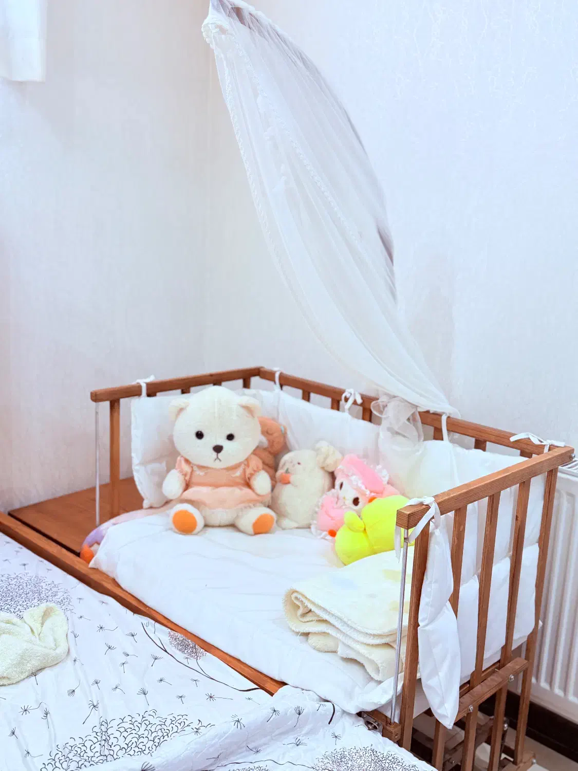 تخت کنار مادر|تخت و صندلی بچه|اصفهان, سمسور|دیوار