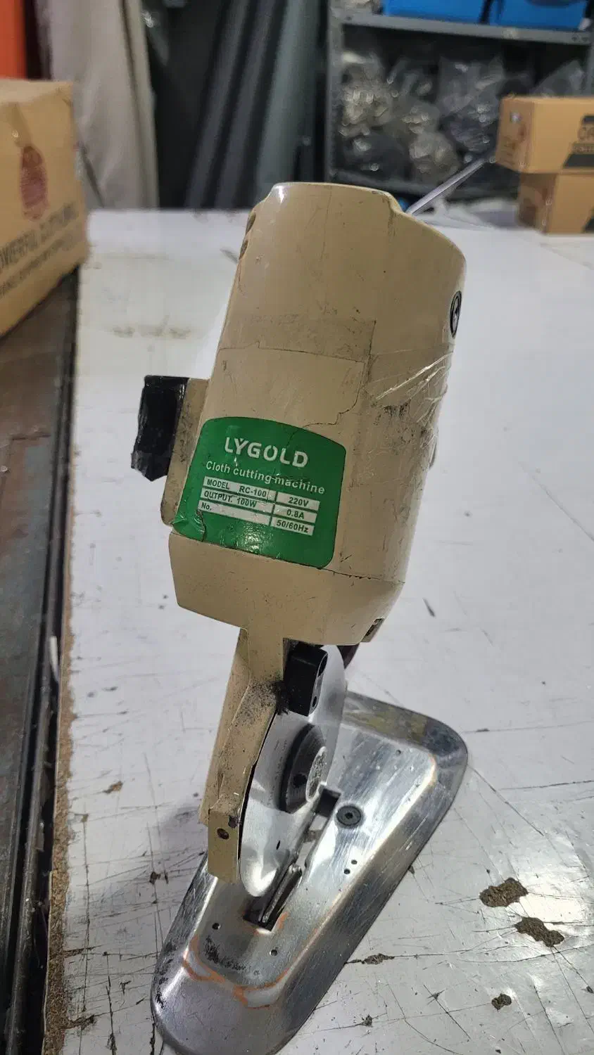 قیچی خیاطی برقی|لوازم خیاطی و بافتنی|تهران, افسریه شمالی|دیوار