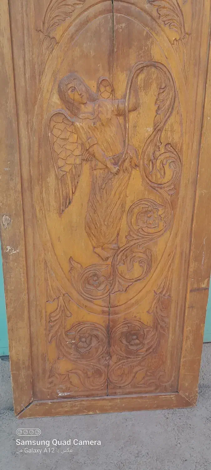 در بسیار بسبار قدیمی|کلکسیون اشیاء عتیقه|شریف‌آباد, |دیوار