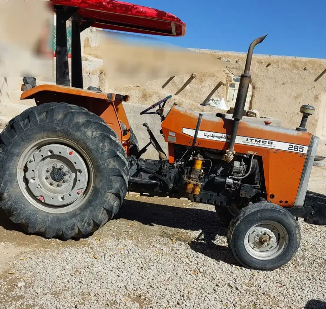 تراکتور ۲۸۵‌ همه چیز فابریک کارخانه‌ به‌ شرط|خودرو سنگین|قروه, |دیوار