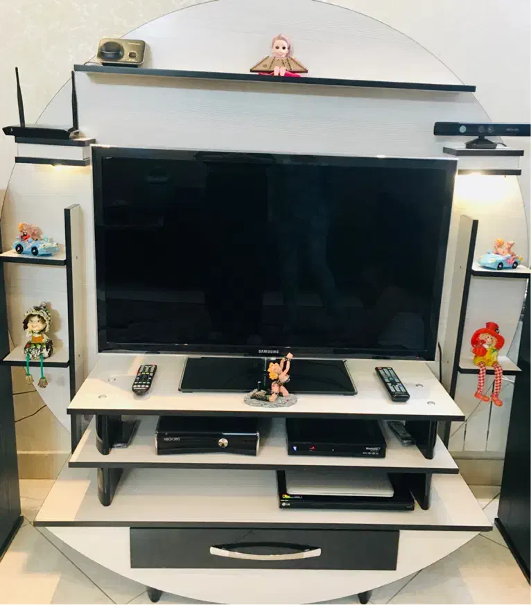 پرده|پرده، رانر، رومیزی|ری, فیروزآبادی|دیوار