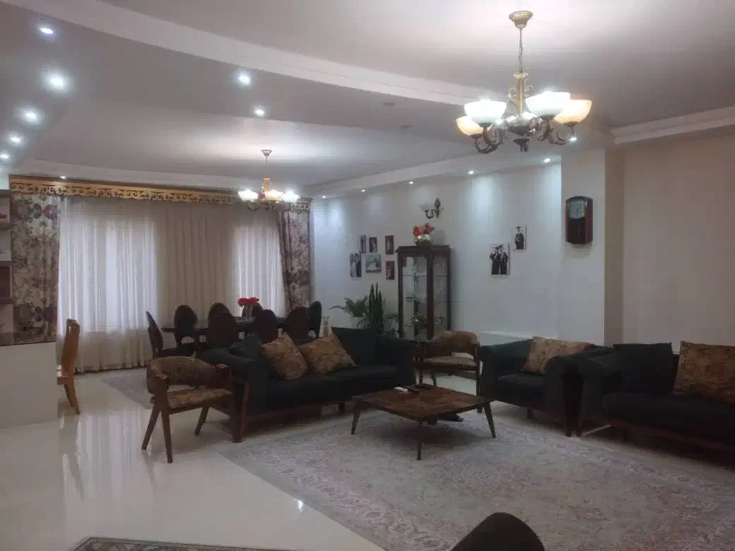 فروش آپارتمان ۱۳۴متری بروز و فول امکانات در خ حشمت|فروش آپارتمان|لاهیجان, شیشه گران|دیوار