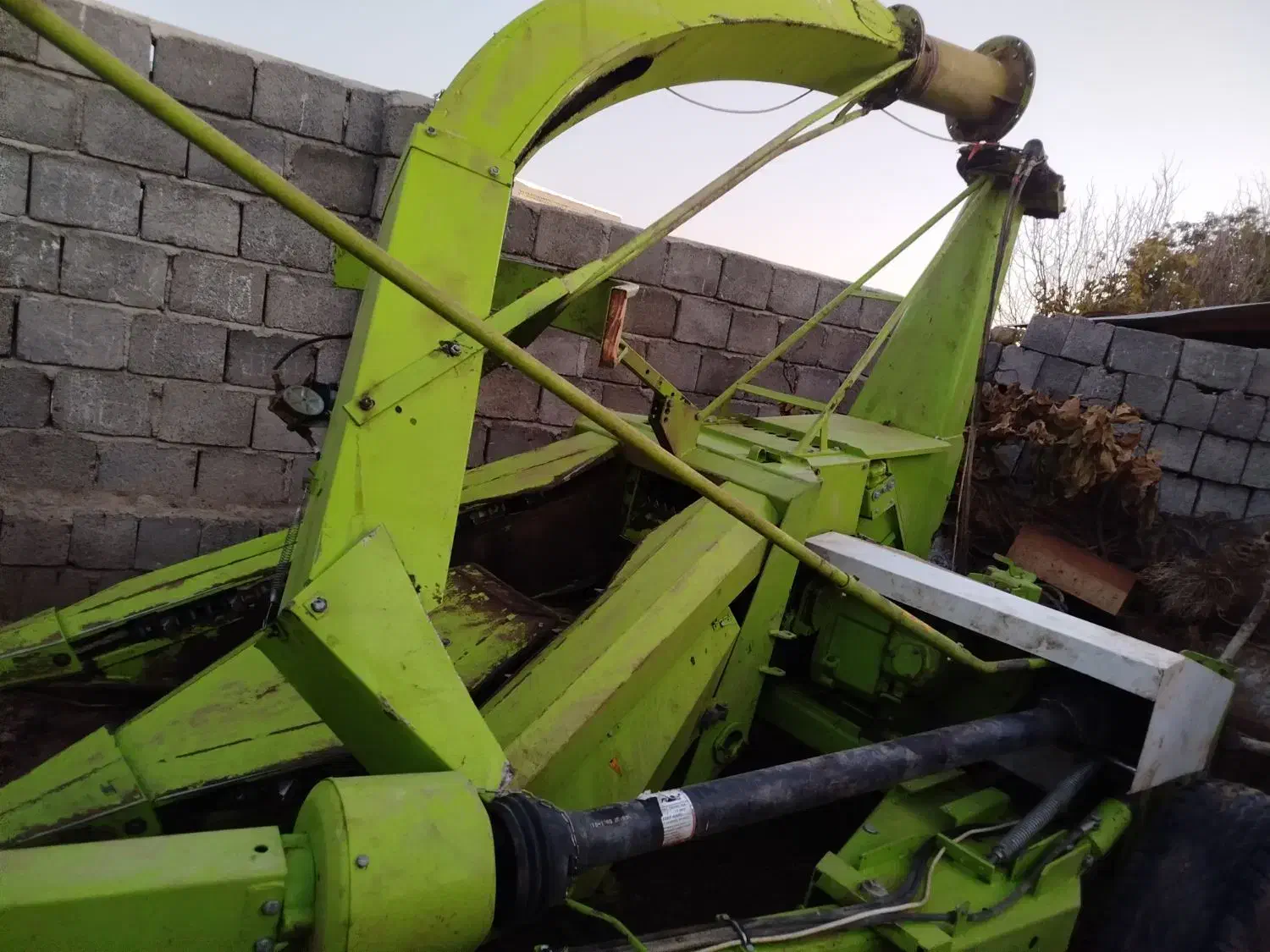 دستگاه ذرت چین  درحد کم کار|ماشین‌آلات صنعتی|زنده رود, |دیوار