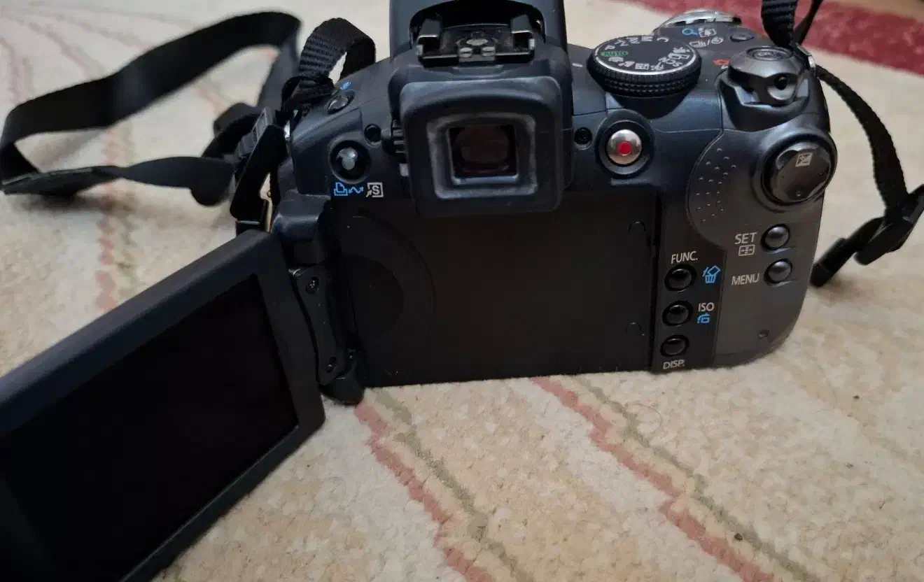 دوربین|دوربین عکاسی و فیلم‌برداری|دوگنبدان, |دیوار