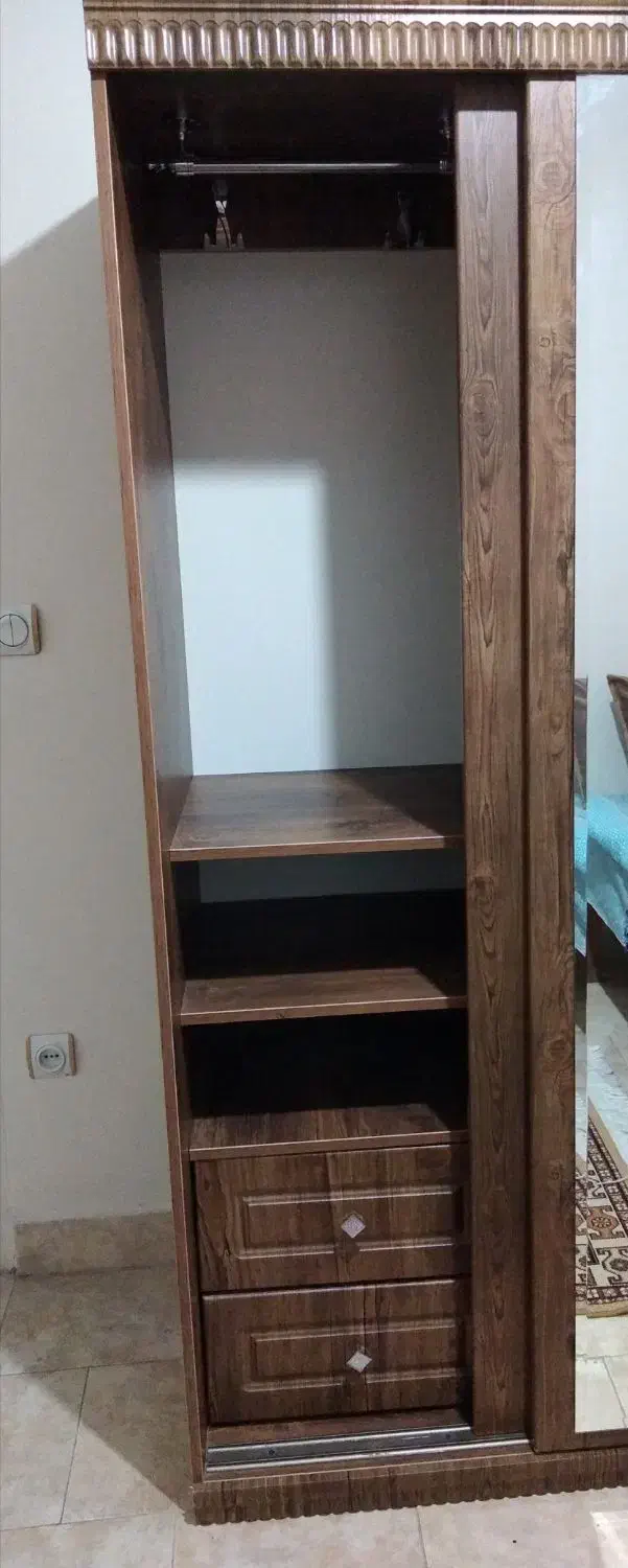 کمدجاکفشی|جاکفشی، کمد، دراور|کرج, باغستان|دیوار