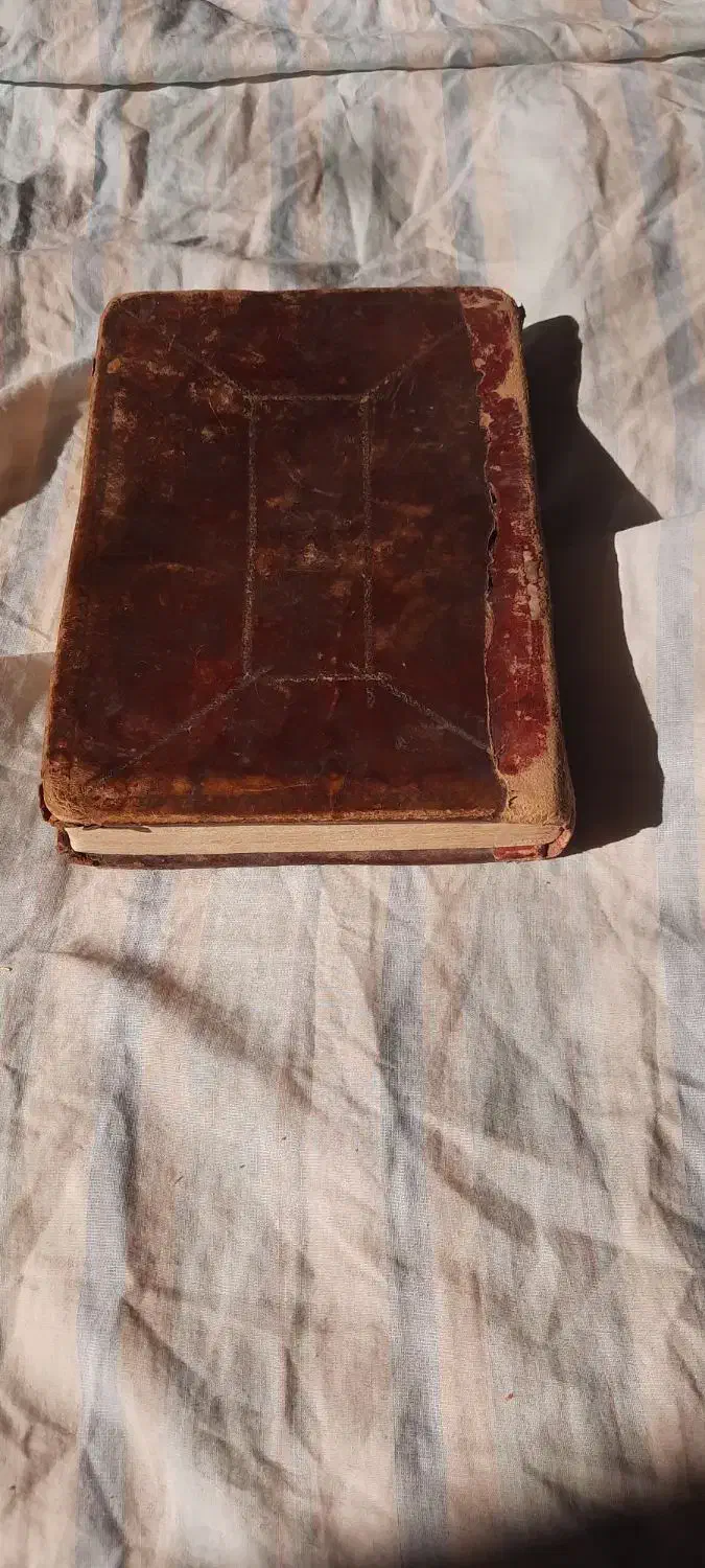 ۶ دفتر مثنوی معنوی و منتخب ادعیه عتیقه|کلکسیون اشیاء عتیقه|اصفهان, مهرآباد|دیوار