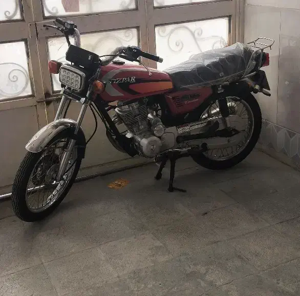 هندا خشک 3سال کار واقعی معاوضه با ایفون یا ماشین|موتورسیکلت|مشهد, انقلاب|دیوار