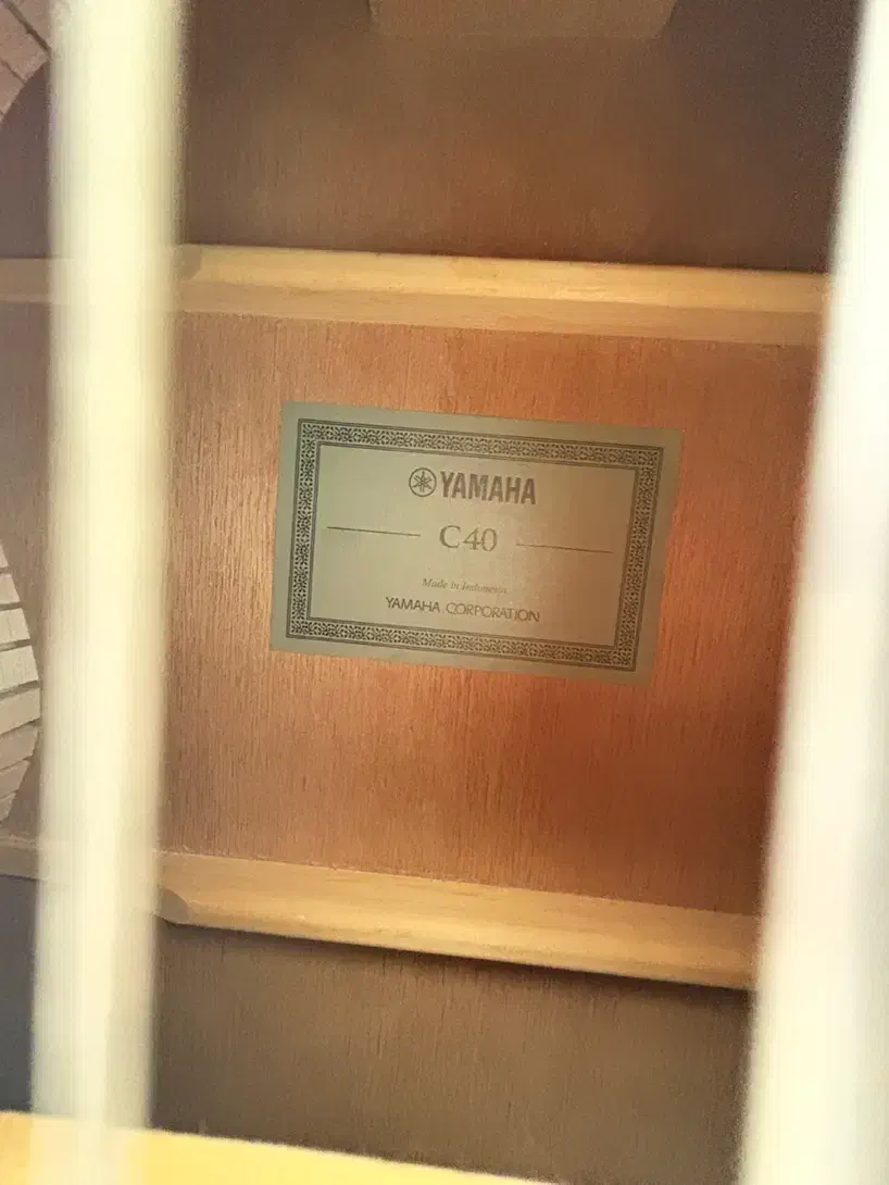 گیتار یاماها / C40|گیتار، بیس، امپلیفایر|تهران, میدان ولیعصر|دیوار