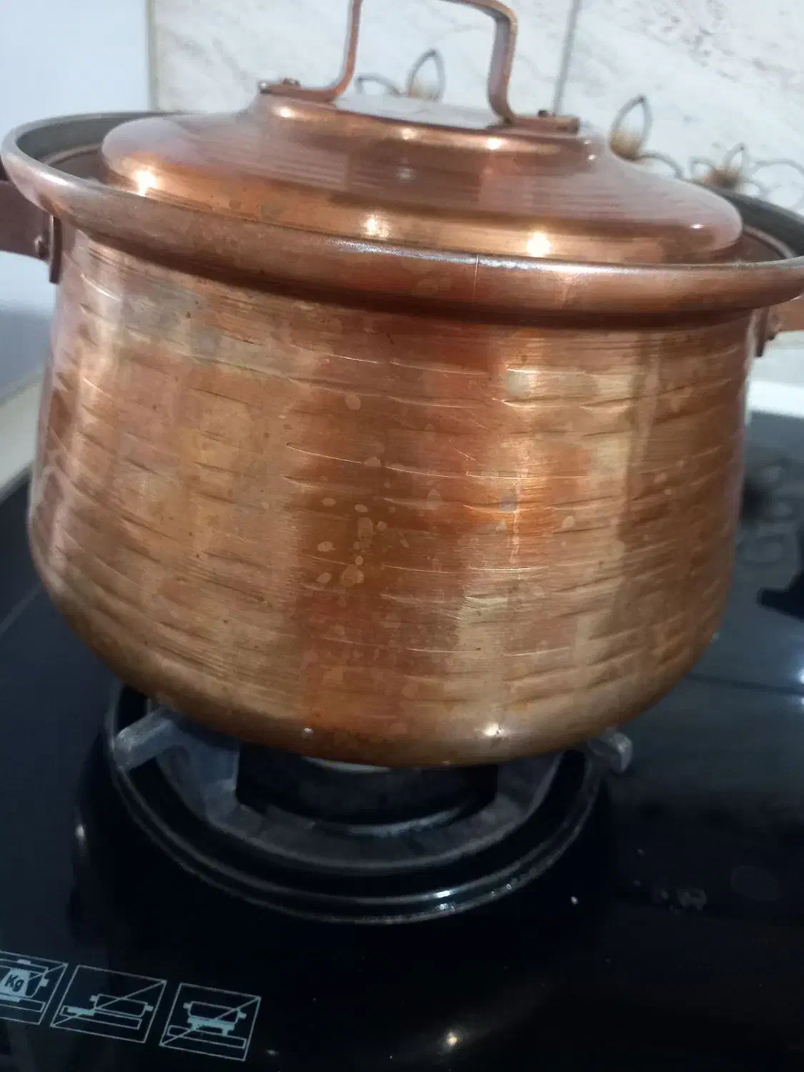 قابلمه مسی|ظروف پختوپز|صفادشت, |دیوار