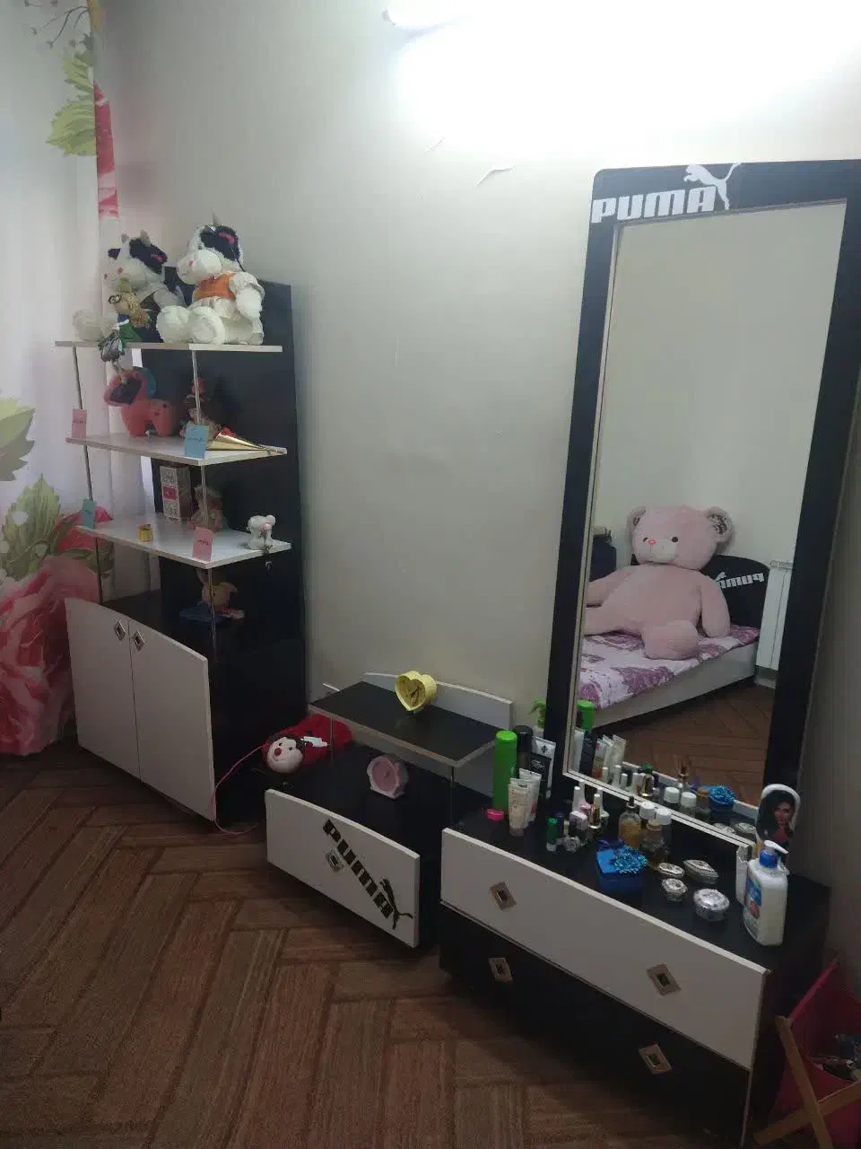 سرویس خواب  دخترانه|تخت و سرویس خواب|تهران, نیروی هوایی (پیروزی)|دیوار