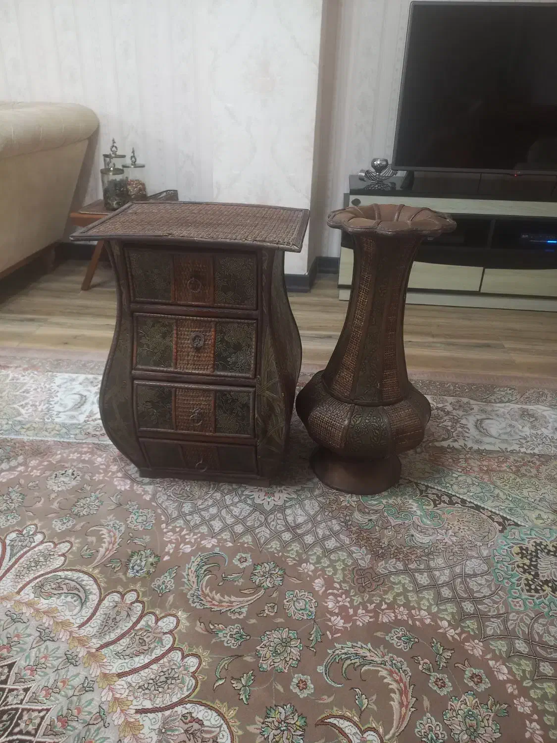 فروش وسایل با قیمت عالی|صنایع دستی و سایر لوازم تزئینی|هشتگرد, شهرک بعثت|دیوار