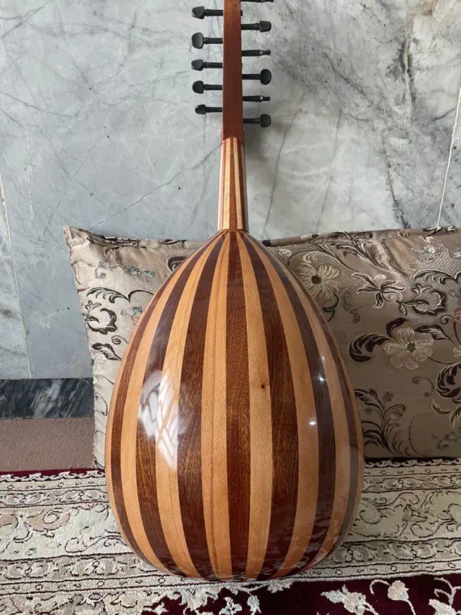 عود خانی اصل|سازهای سنتی|قشم, |دیوار