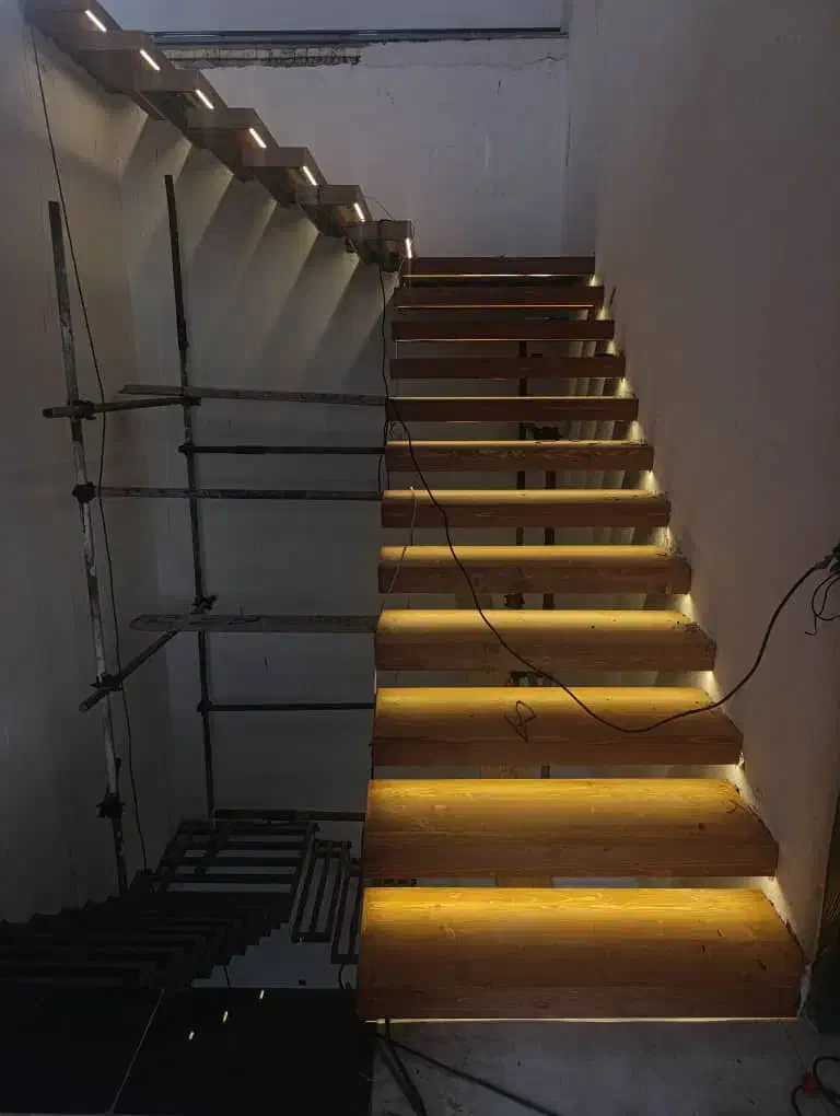 انجام تمام نجاری|خدمات پیشه و مهارت|چالوس, |دیوار