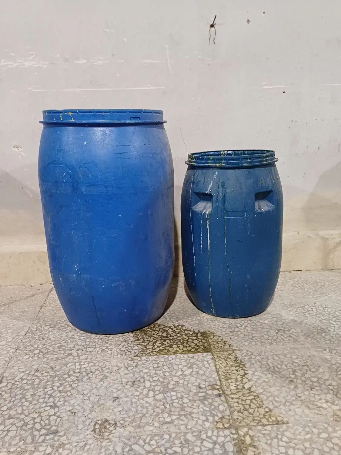 دبه|ظروف نگهدارنده، پلاستیکی، یک‌بارمصرف|جاجرود, |دیوار