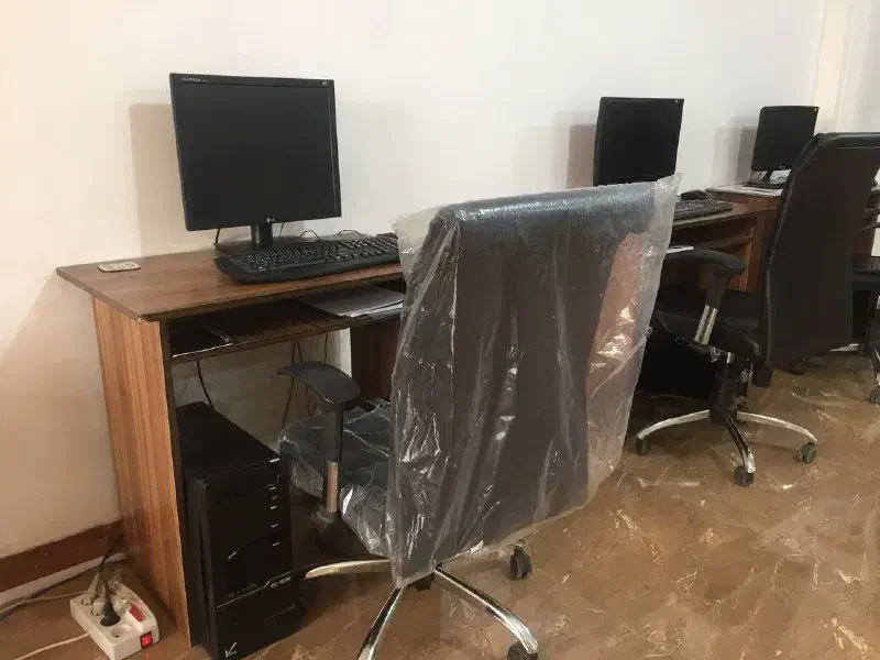 استخدام کارمند اداری خانم در موسسه فرهنگی - آموزشی|استخدام اداری و مدیریت|بهارستان, |دیوار