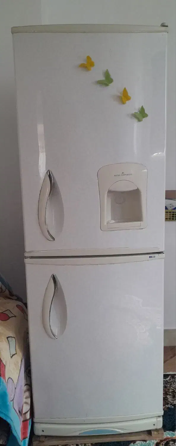 یخچال|یخچال و فریزر|تربت جام, جامرود|دیوار