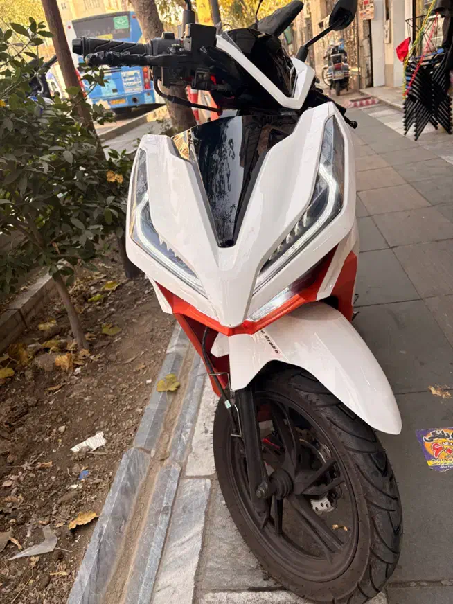 کلیک نیرو موتور 1403|موتورسیکلت|تهران, منیریه|دیوار