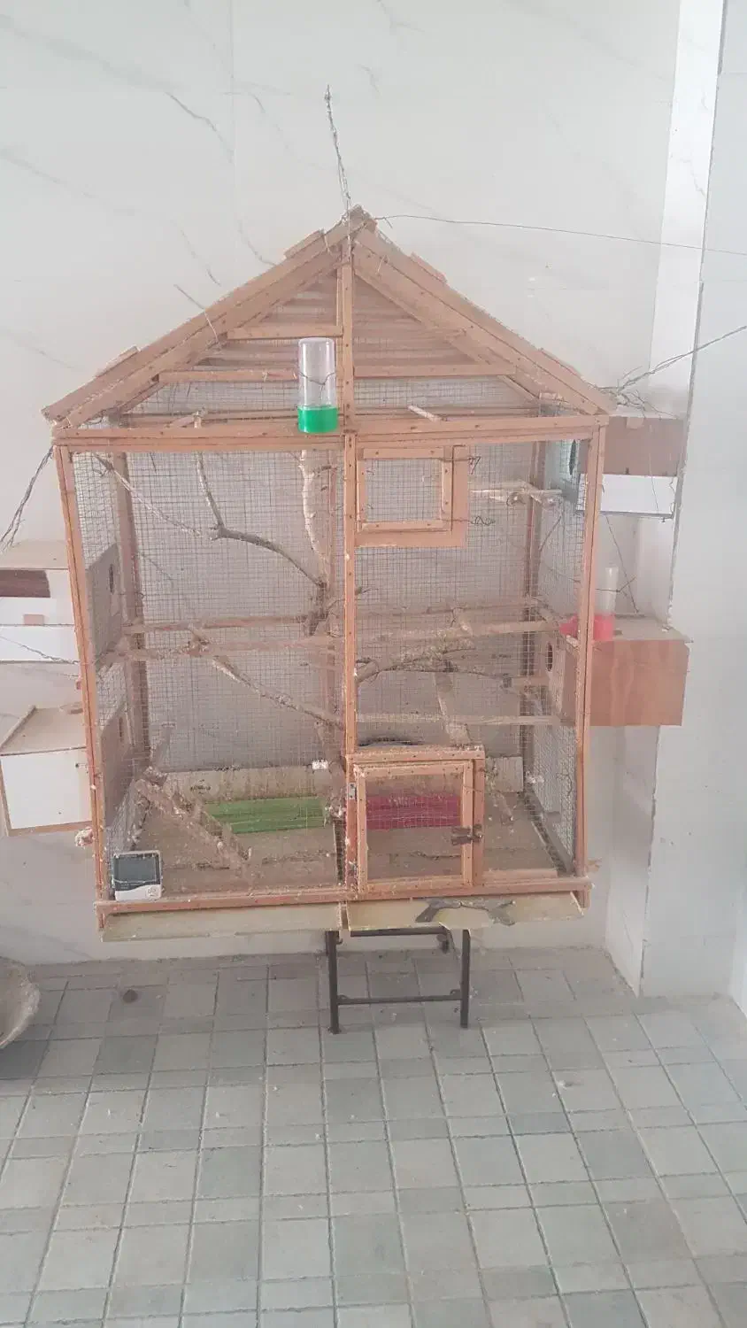 فروش فوری قفس چوبی بزرگ|لوازم جانبی حیوانات|بوشهر, |دیوار