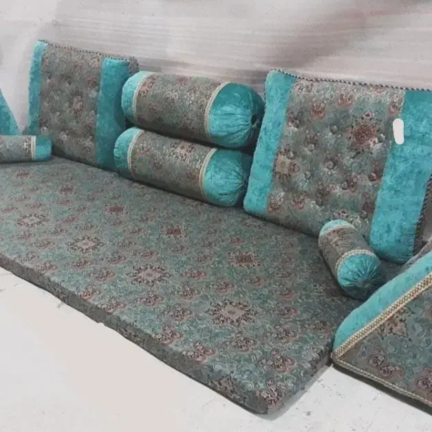 پشتی شاهنشین|پشتی|آران و بیدگل, |دیوار