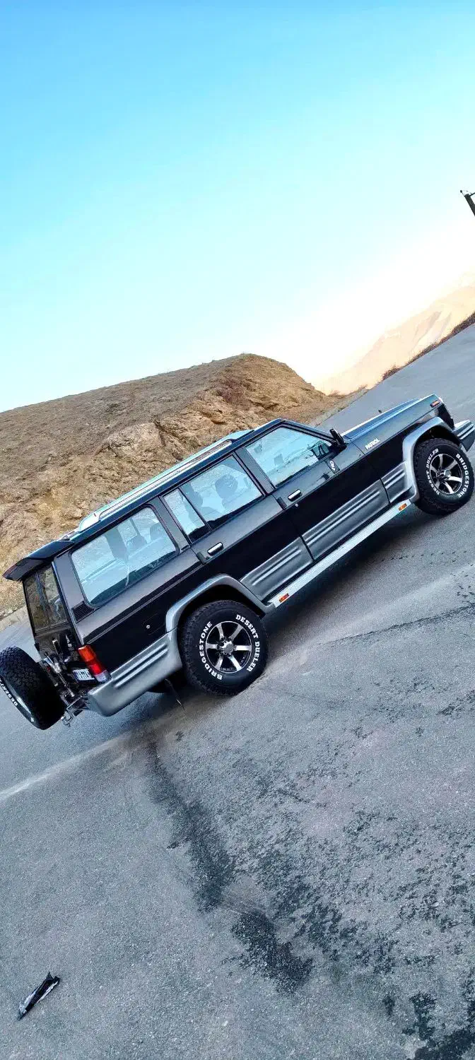 پاترول خشک مدل ۸۲سافاری ۶۲هزارتا کارکرد واقعی|خودرو سواری و وانت|تهران, عبدل‌آباد|دیوار