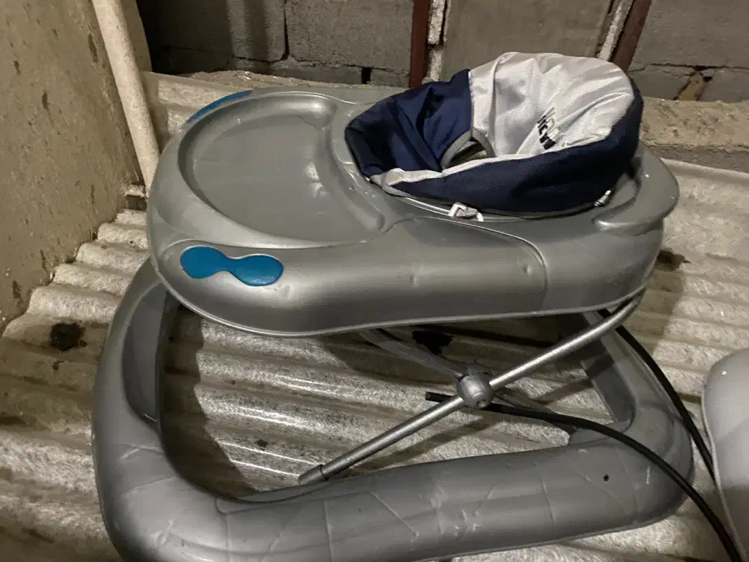 دوتا روروئک یدونه کریر تمیز|کالسکه و لوازم جانبی|لنگرود, |دیوار