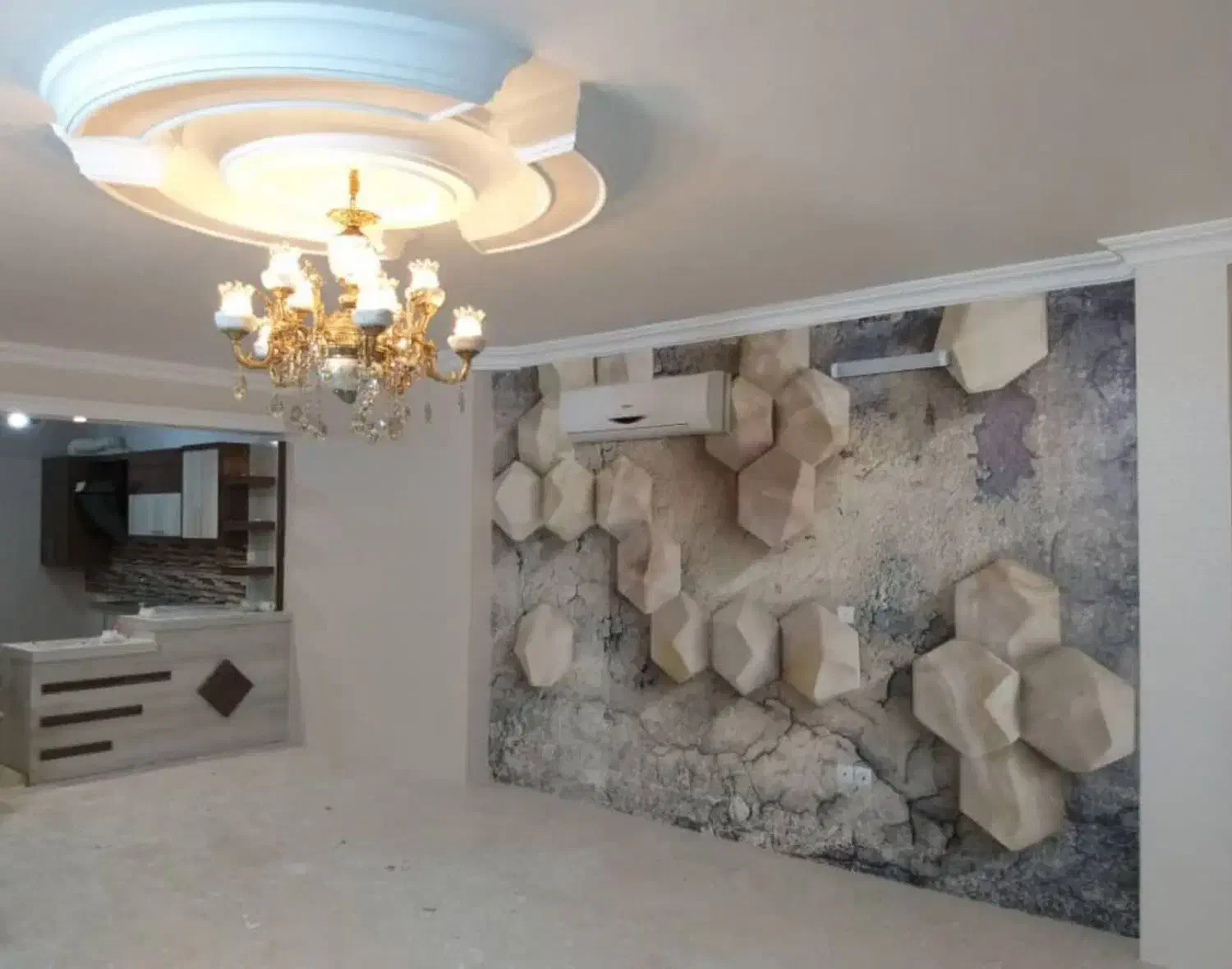 فروش و نصب انواع کاغذ دیواری و پوستر دیواری|خدمات پیشه و مهارت|صدرا-فارس, فاز ۱|دیوار