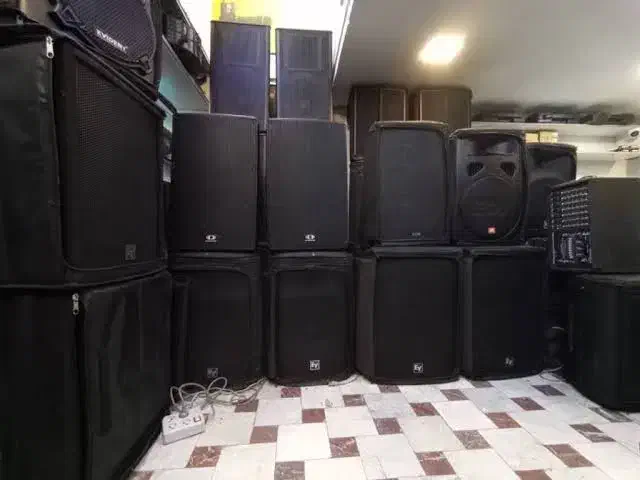 اجرای کامل تشریفات به همراه کرایه وسایل و تجهیزات|خدمات پذیرایی، مراسم|سمنان, |دیوار