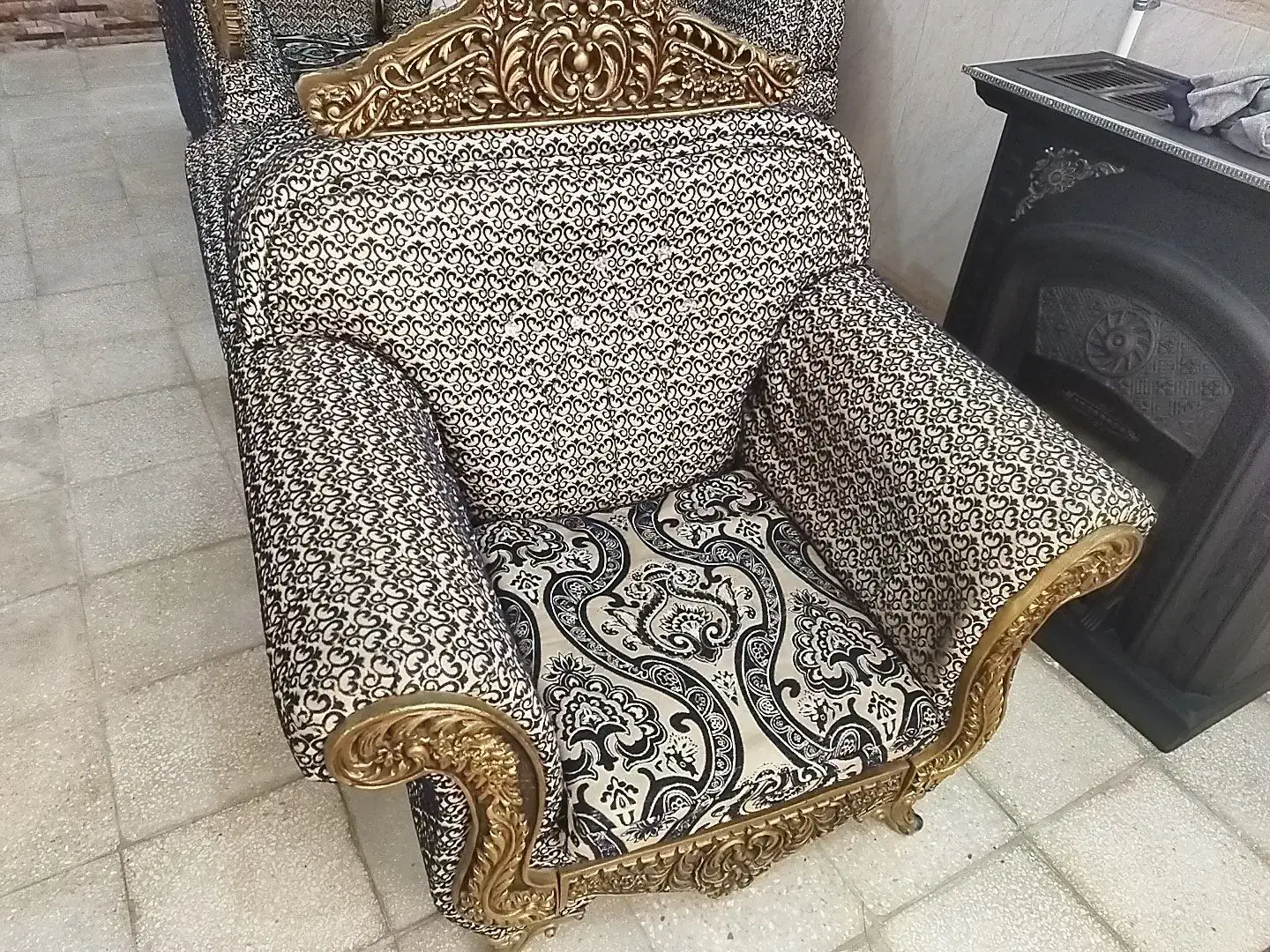 مبل 7نفره|مبلمان خانگی و میز عسلی|قم, شهر قائم|دیوار