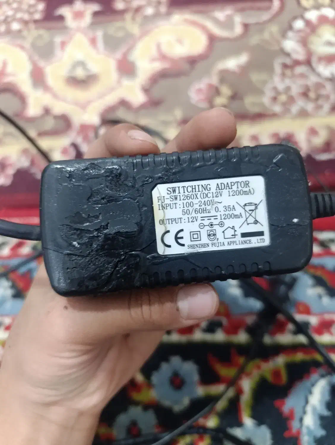 آداپتور 12ولت وباطری لیتیومی|قطعات و لوازم جانبی رایانه|سنندج, |دیوار