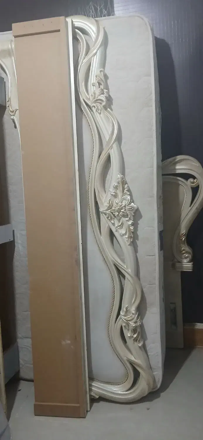 تخت خواب دونفره با میزارایش|تخت و سرویس خواب|خوی, |دیوار