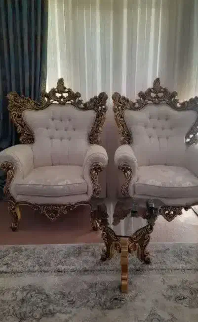 مبل سلطنتی|مبلمان خانگی و میز عسلی|قم, شهرک مهدیه (مدرس)|دیوار