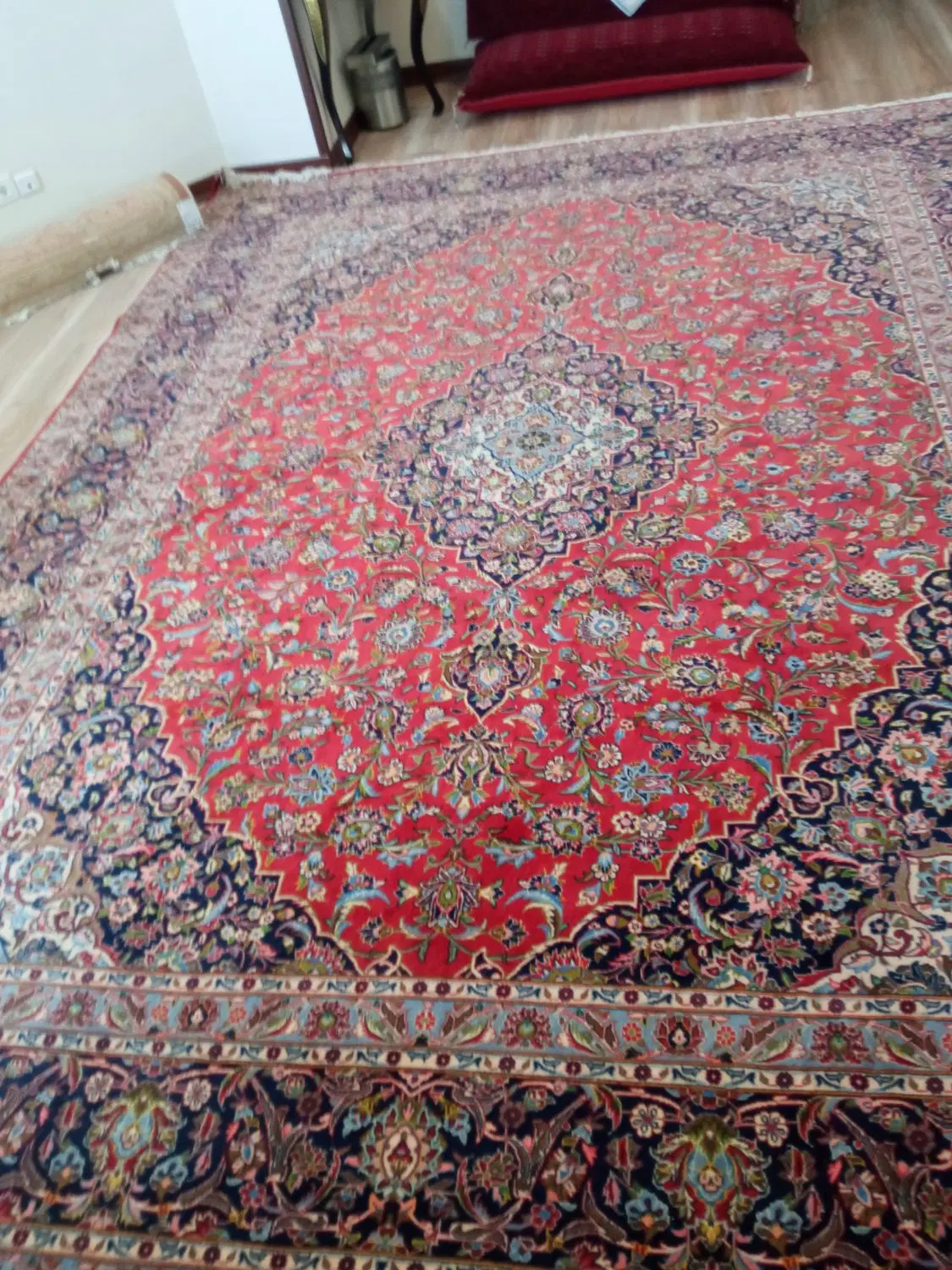 فرش دستباف/ ۹ و ۱۲ متری/گوشت دار و سالم|فرش|تهران, شهرک خرازی|دیوار
