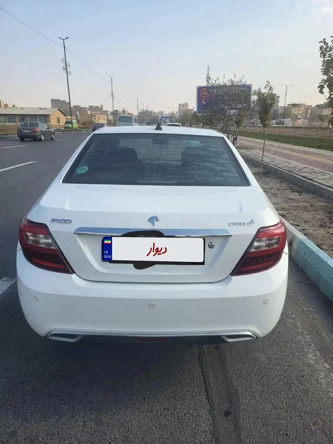 دنا پلاس دنده ای مدل ۹۸|خودرو سواری و وانت|تبریز, |دیوار