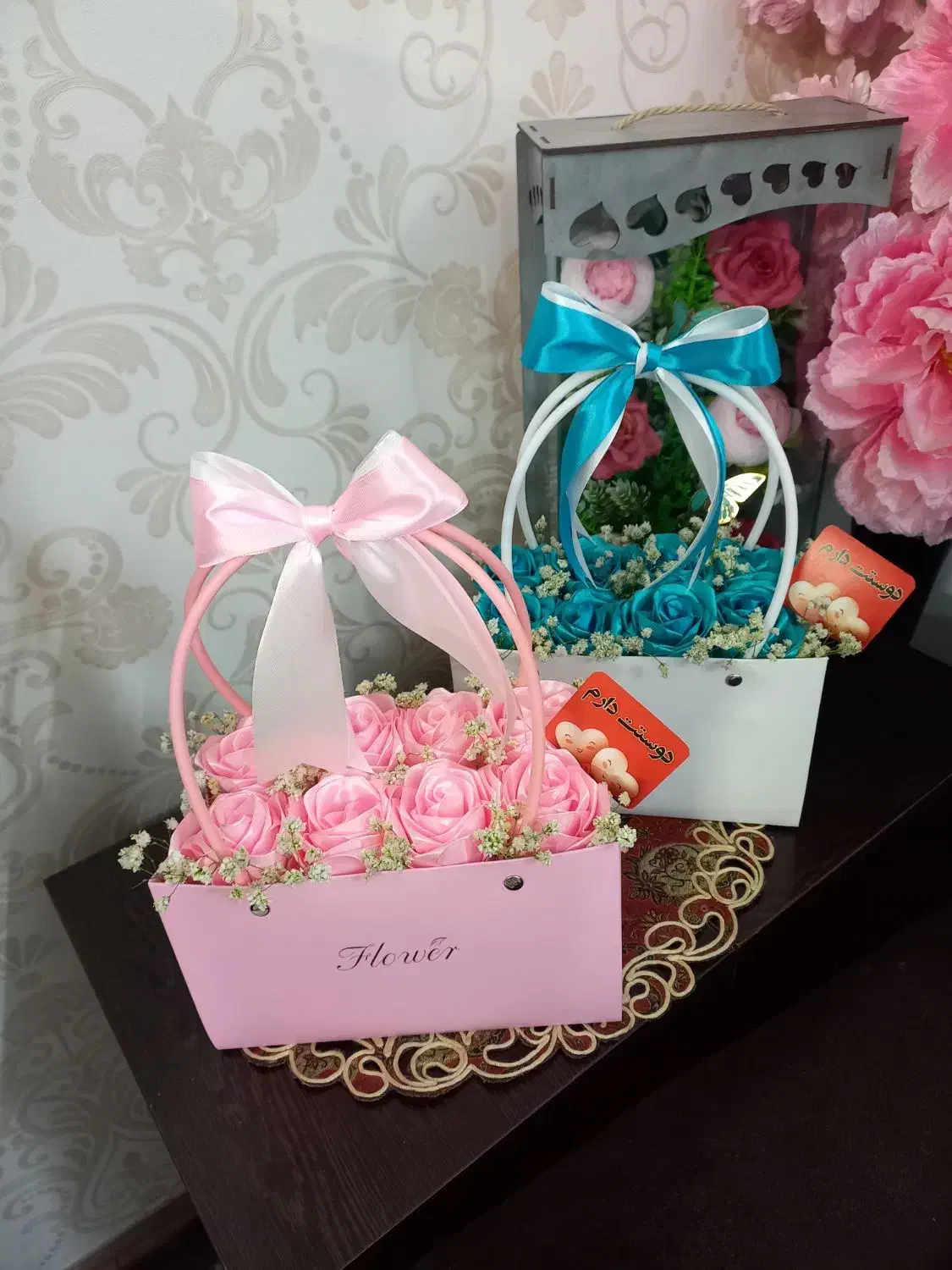 گل روبانی|گل مصنوعی|اراک, |دیوار