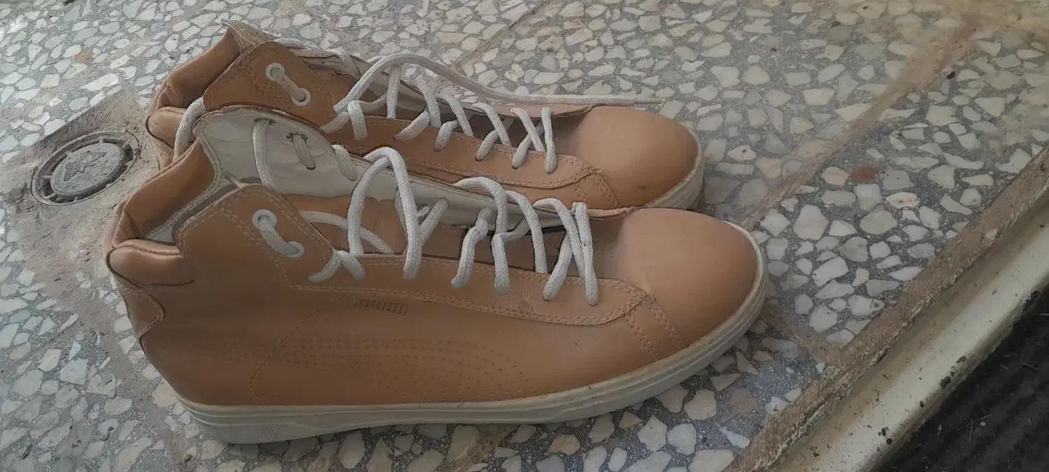 باسلام یک جفت کفش نونو سایز  ۴۴ بفروش میرسد|کیف، کفش، کمربند|تاکستان, |دیوار