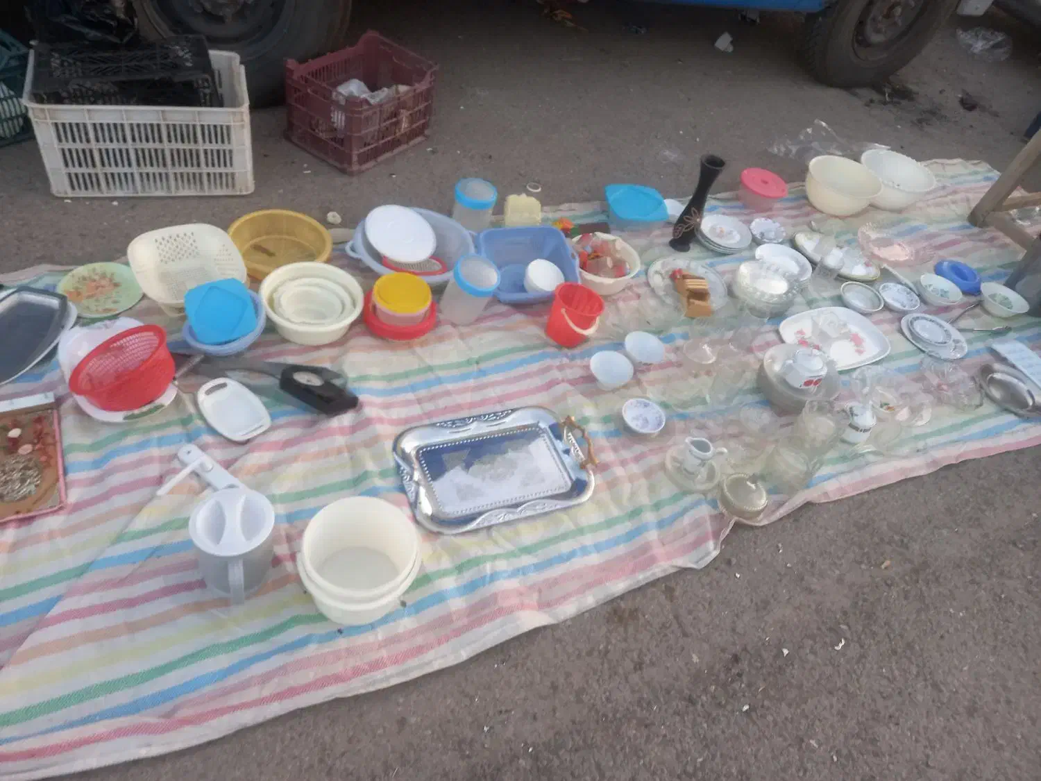 همهظروفیکجا|ظروف سرو و پذیرایی|زنجان, |دیوار