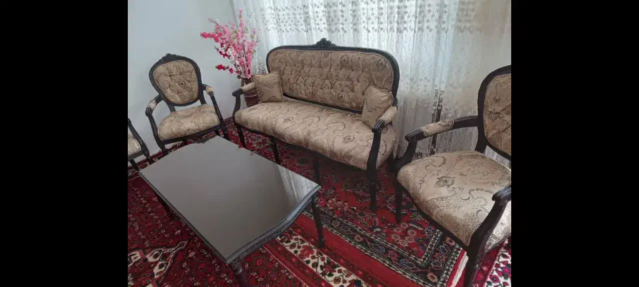 مبل|مبلمان خانگی و میز عسلی|همدان, |دیوار