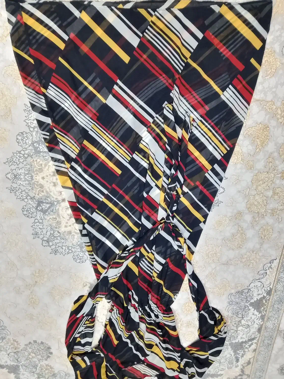 دون و کرتک|لباس|انزل, |دیوار